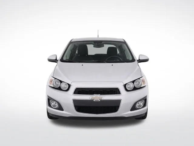Chevrolet Sonic photo 5