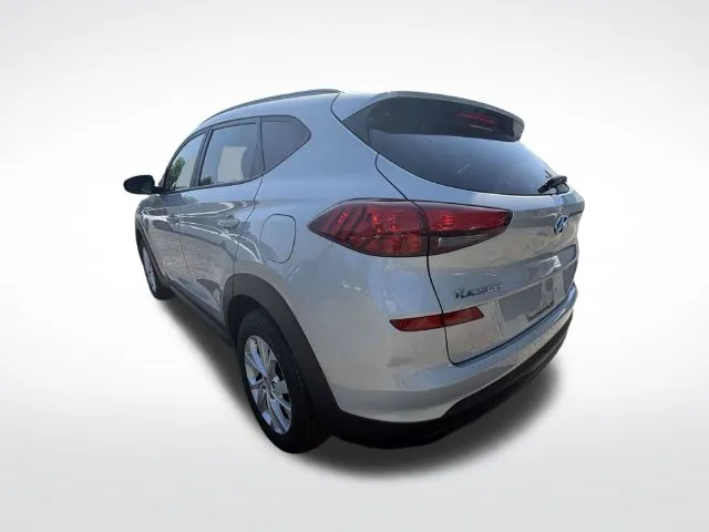 Hyundai Tucson photo 3