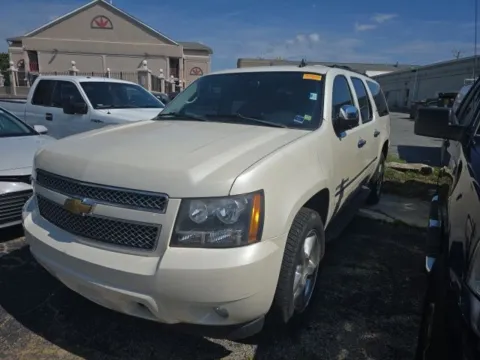 White 2014 Chevrolet Suburban 1500 LTZ for sale in Cockeysville, MD