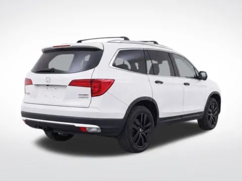 More photos of 2016 Honda Pilot Touring at Used Cars of Baltimore, MD