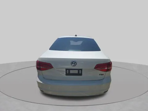 More photos of 2015 Volkswagen Jetta 2.0L TDI SE at Used Cars of Baltimore, MD