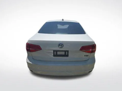 More photos of 2015 Volkswagen Jetta 2.0L TDI SE at Used Cars of Baltimore, MD
