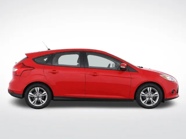 Ford Focus photo 8