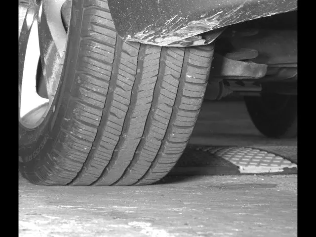 Hyundai Elantra photo 16