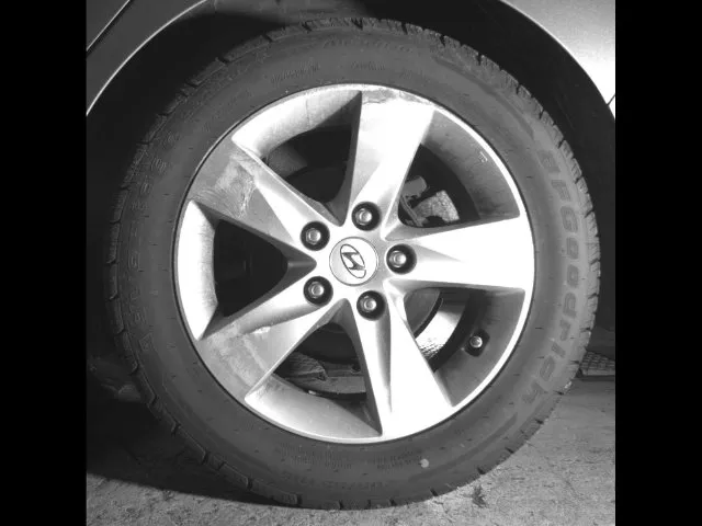 Hyundai Elantra photo 12