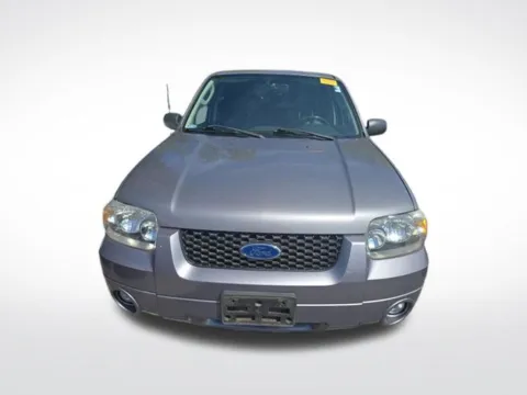 Photos of 2007 Ford Escape Limited for sale in Cockeysville, MD at Used Cars of Baltimore
