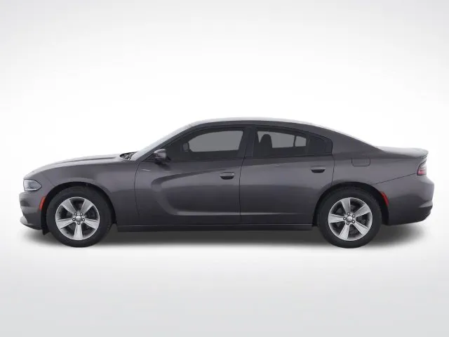 Dodge Charger photo 7