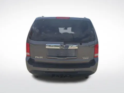 More photos of 2014 Honda Pilot Touring at Used Cars of Baltimore, MD