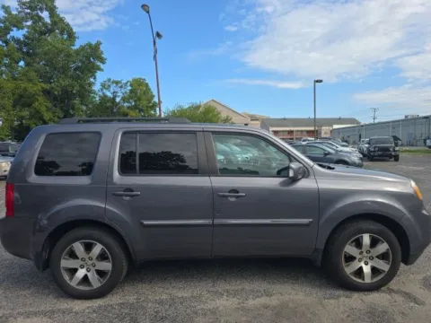 More photos of 2014 Honda Pilot Touring at Used Cars of Baltimore, MD