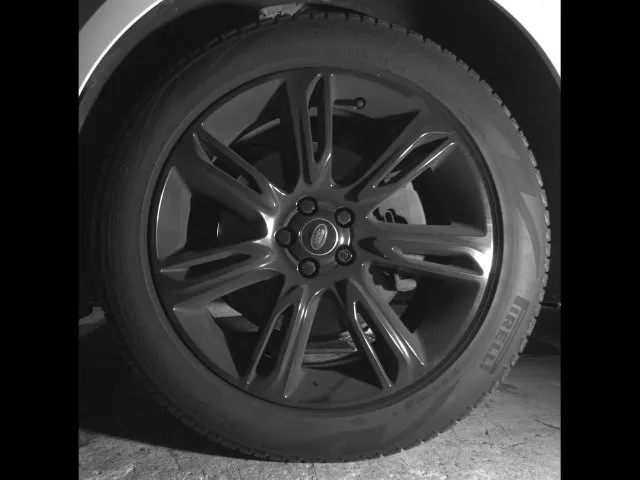 Land Rover Range Rover Velar photo 9