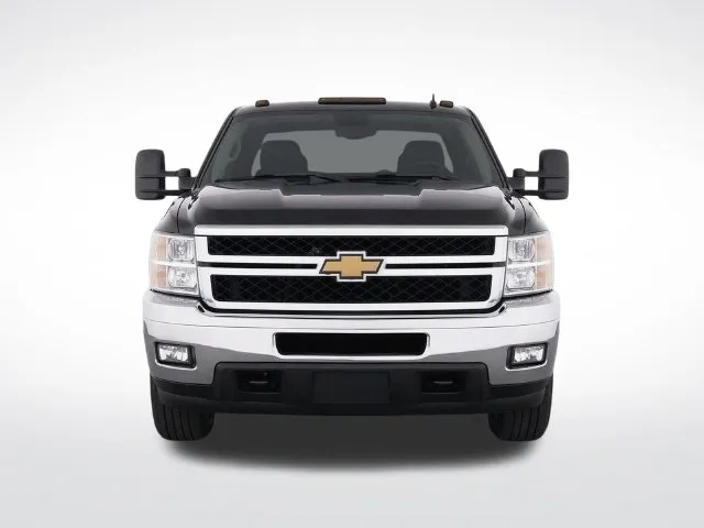 Chevrolet Silverado photo 4