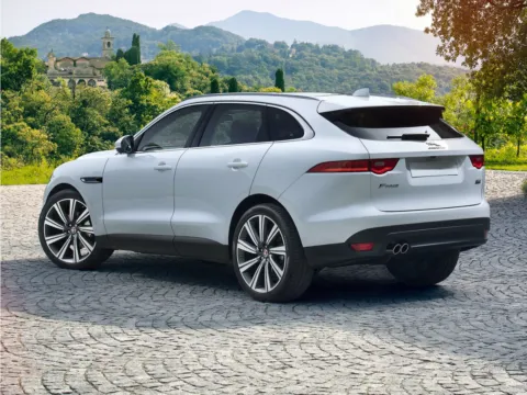 White 2019 Jaguar F-PACE 25t Prestige for sale in Cockeysville, MD