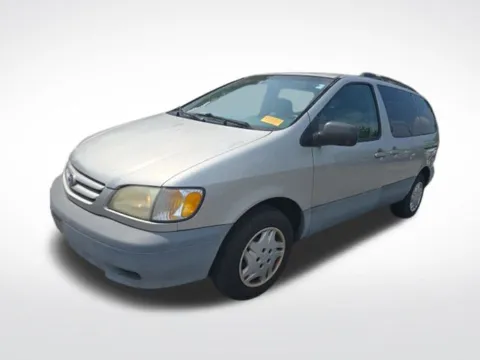 Silver 2002 Toyota Sienna CE for sale in Cockeysville, MD
