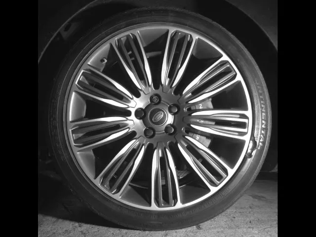 Land Rover Range Rover photo 9