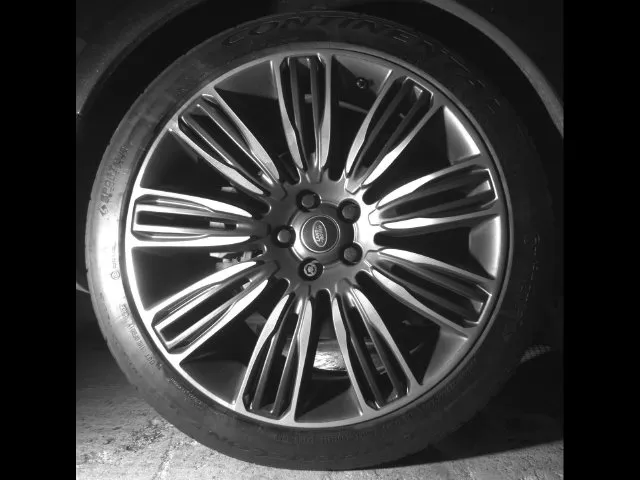 Land Rover Range Rover photo 12
