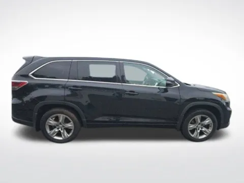 More photos of 2015 Toyota Highlander Limited at Used Cars of Baltimore, MD
