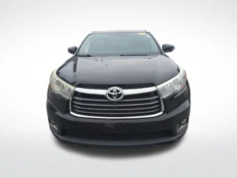 Photos of 2015 Toyota Highlander Limited for sale in Cockeysville, MD at Used Cars of Baltimore