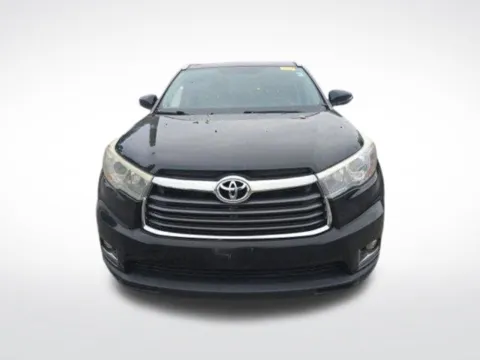 Photos of 2015 Toyota Highlander Limited for sale in Cockeysville, MD at Used Cars of Baltimore