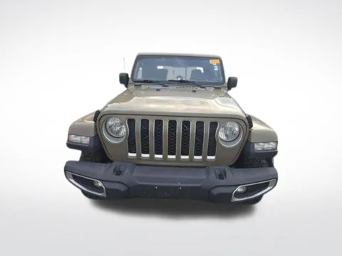 Photos of 2020 Jeep Gladiator Overland for sale in Cockeysville, MD at Used Cars of Baltimore
