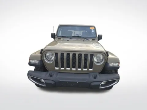 Photos of 2020 Jeep Gladiator Overland for sale in Cockeysville, MD at Used Cars of Baltimore