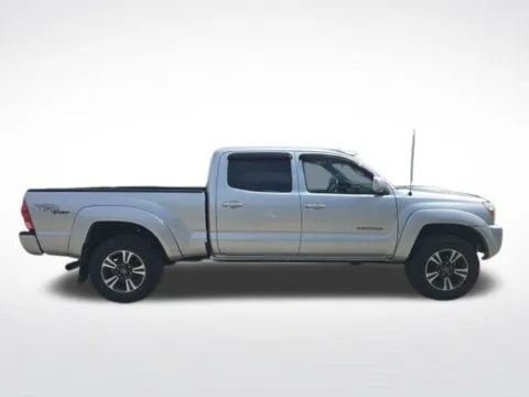 More photos of 2006 Toyota Tacoma at Used Cars of Baltimore, MD