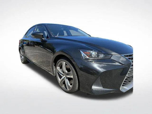Lexus IS photo 9