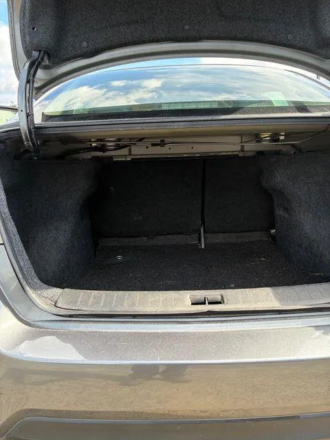 Nissan Sentra photo 6