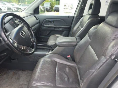 More photos of 2005 Honda Pilot EX-L at Used Cars of Baltimore, MD