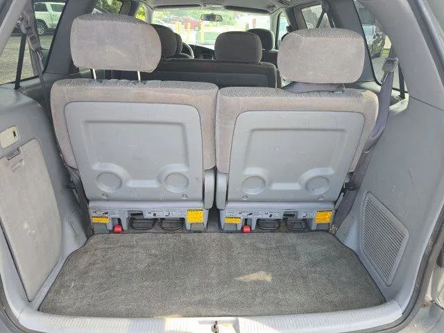 Toyota Sienna photo 7