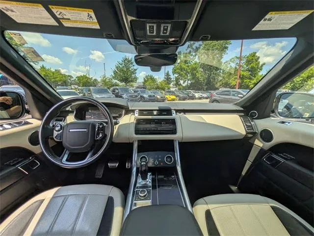 Land Rover Range Rover Sport photo 20