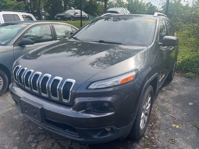 Gray 2015 Jeep Cherokee Latitude for sale in Cockeysville, MD