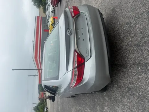 More photos of 2015 Toyota Camry SE at Hi Lo Auto Sales - Cockeysville, MD