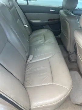More photos of 1999 Acura RL 3.5 at Hi Lo Auto Sales - Cockeysville, MD
