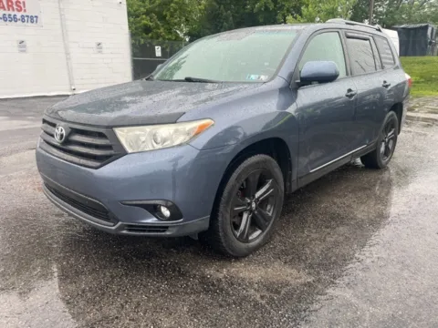 Photos of 2012 Toyota Highlander Limited for sale in Cockeysville, MD at Hi Lo Auto Sales - Cockeysville