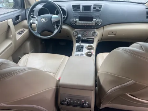 Another view of 2011 Toyota Highlander for sale in Cockeysville, MD at Hi Lo Auto Sales - Cockeysville