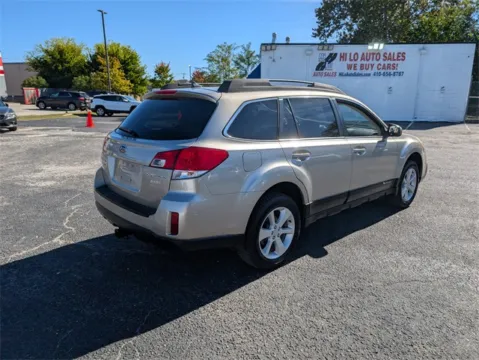 More photos of 2014 Subaru Outback 2.5i Premium at Hi Lo Auto Sales - Cockeysville, MD