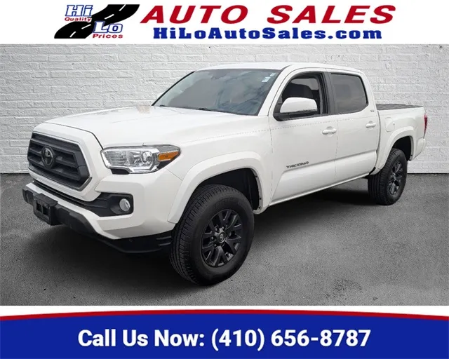 2022 Toyota Tacoma SR5's photo