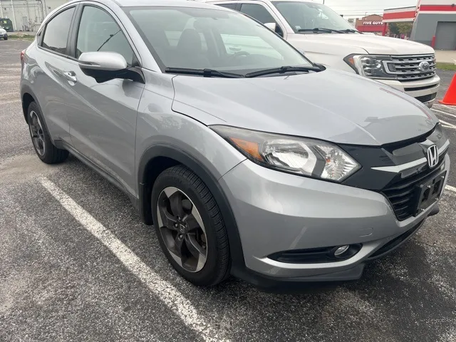 2018 Honda HR-V EX photo 3