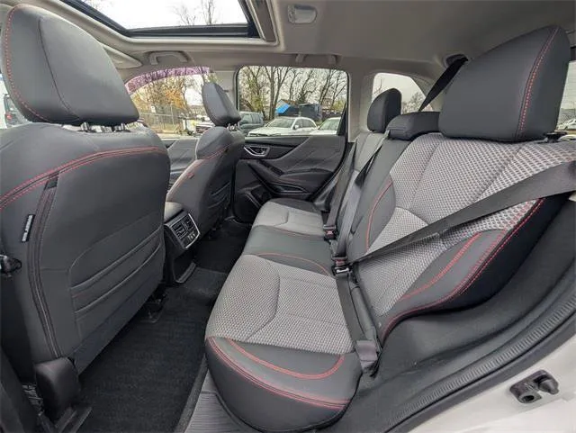 Subaru Forester photo 14