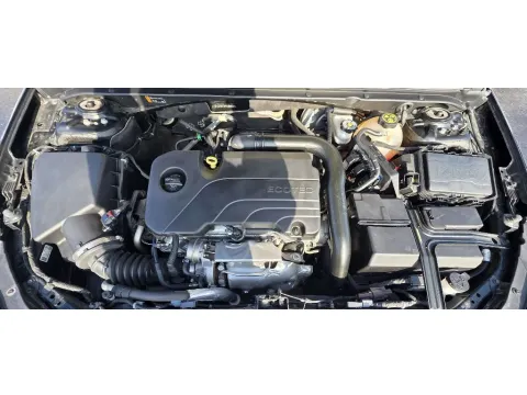 More photos of 2022 CHEVROLET MALIBU LT at NWI Auto Luxury Merrillville, IN