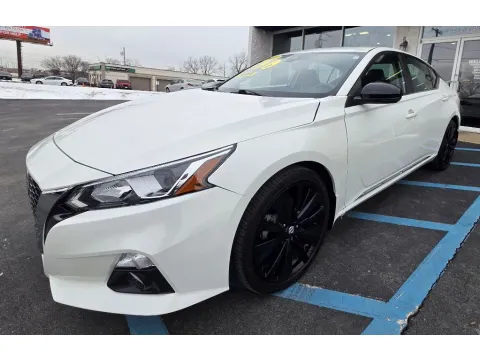 Another view of 2022 NISSAN ALTIMA 2.5 SR for sale in Merrillville, IN at NWI Auto Luxury Merrillville