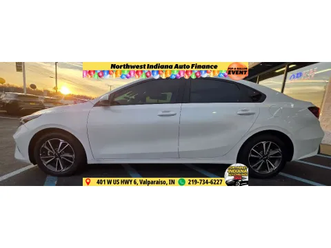 White 2023 KIA FORTE LX for sale in Merrillville, IN