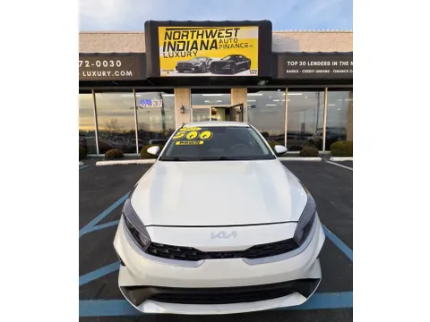 More photos of 2023 KIA FORTE LX at NWI Auto Luxury Merrillville, IN