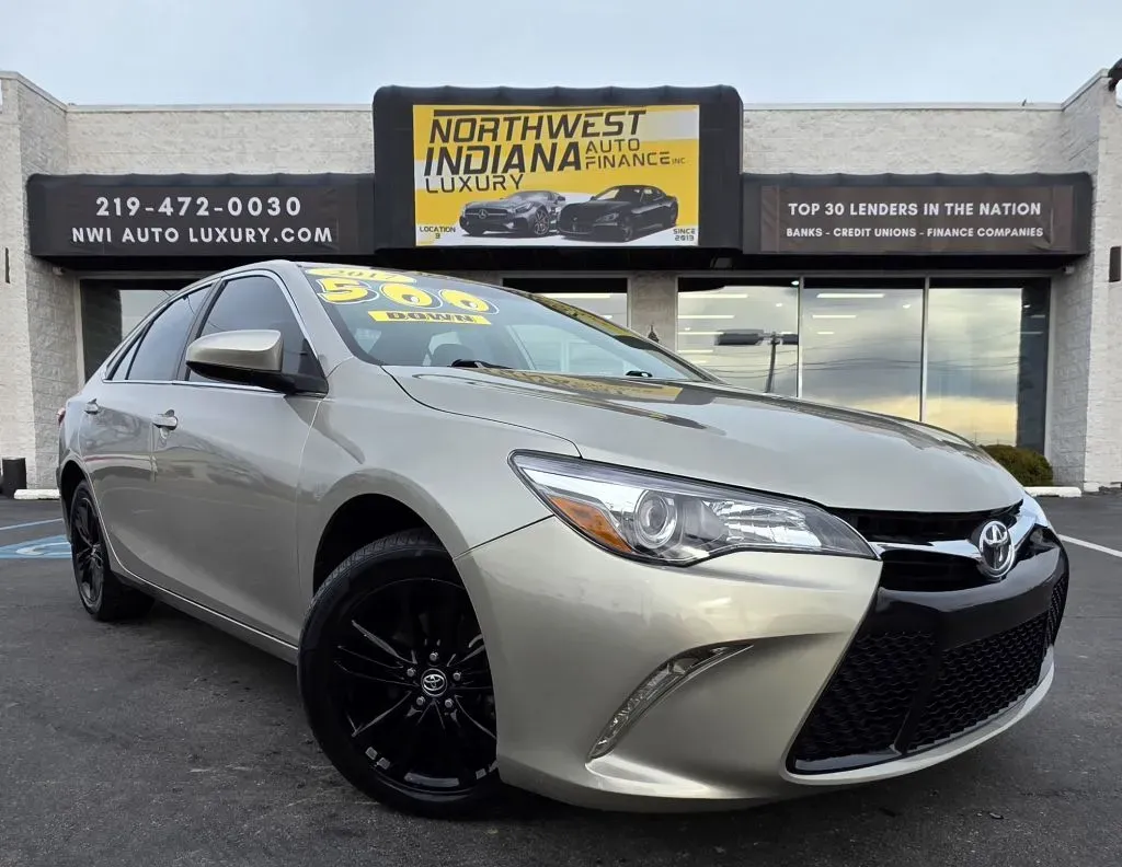 2017 TOYOTA CAMRY LE for sale in Merrillville, IN