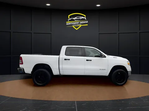 More photos of 2024 RAM 1500 BIG HORN at NWI Auto Luxury Merrillville, IN