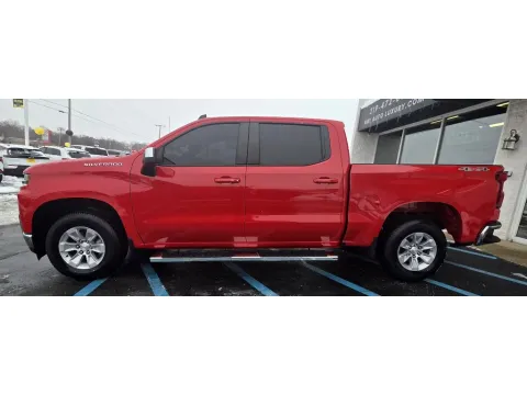 Another view of 2022 CHEVROLET SILVERADO 1500 LT for sale in Merrillville, IN at NWI Auto Luxury Merrillville