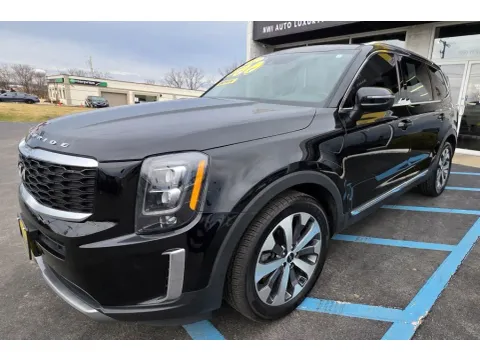 Another view of 2022 KIA TELLURIDE EX for sale in Merrillville, IN at NWI Auto Luxury Merrillville