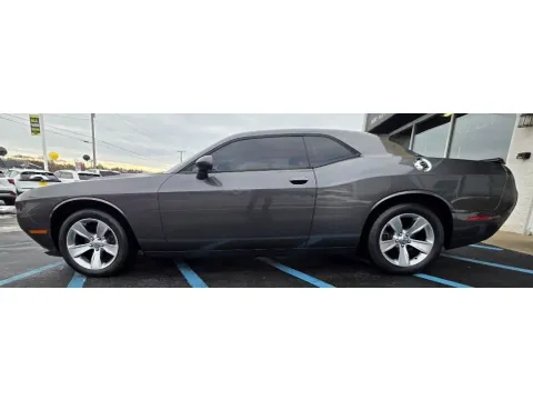 More photos of 2021 DODGE CHALLENGER SXT at NWI Auto Luxury Merrillville, IN