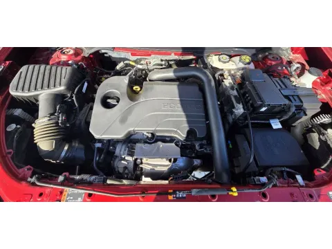 More photos of 2023 CHEVROLET EQUINOX PREMIER at NWI Auto Luxury Merrillville, IN