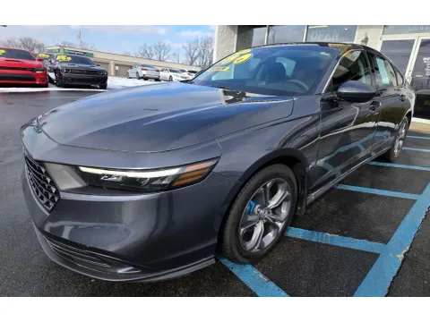 More photos of 2023 HONDA ACCORD EX at NWI Auto Luxury Merrillville, IN